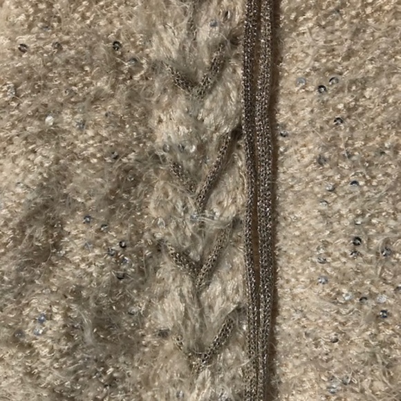 NUAGE, Cream Sequin Fuzzy Sweater, size Large - Picture 5 of 6